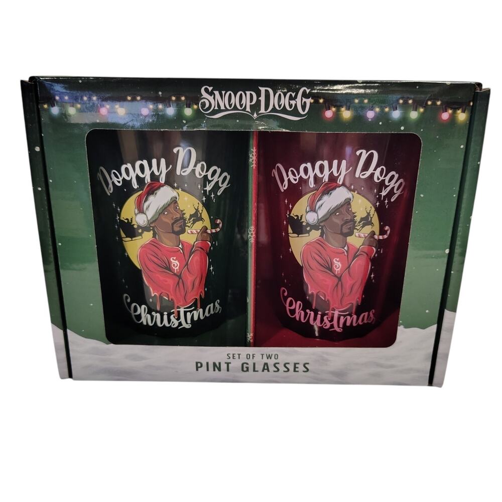 Snoop Dogg A Hood Tradition Snoop on the Stoop 16oz Pint Glasses Set 2 Christmas